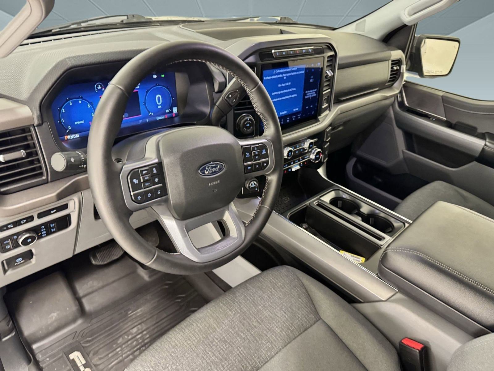 2024 Ford F-150 XLT photo 4