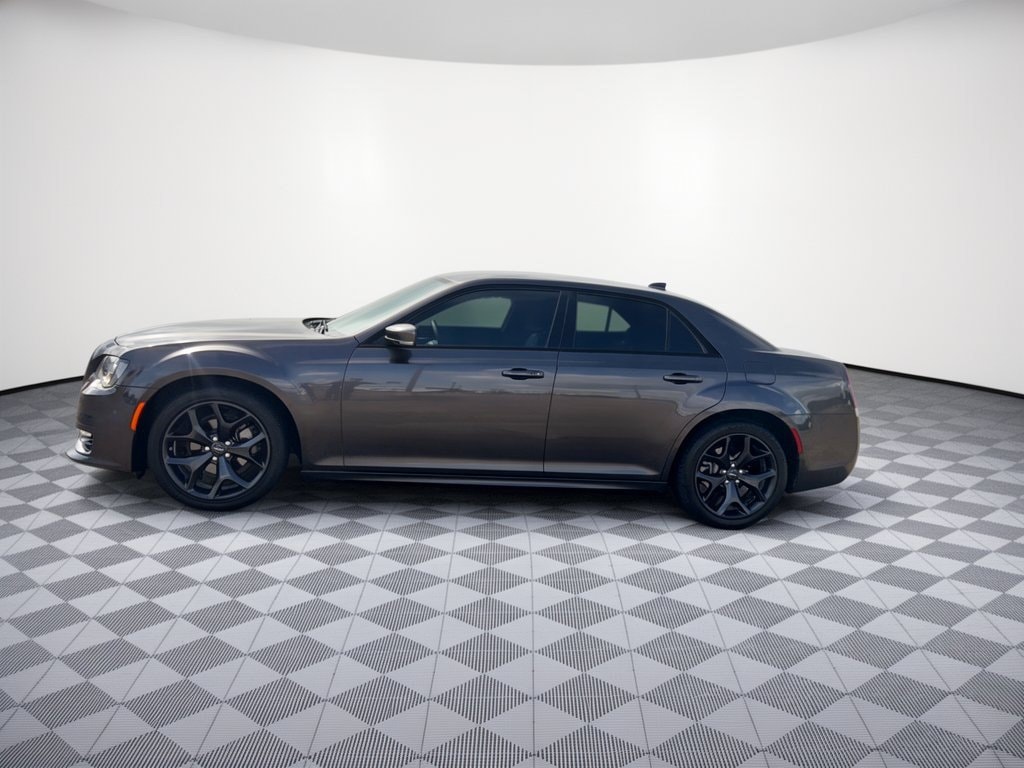 2023 Chrysler 300 Touring L Sedan