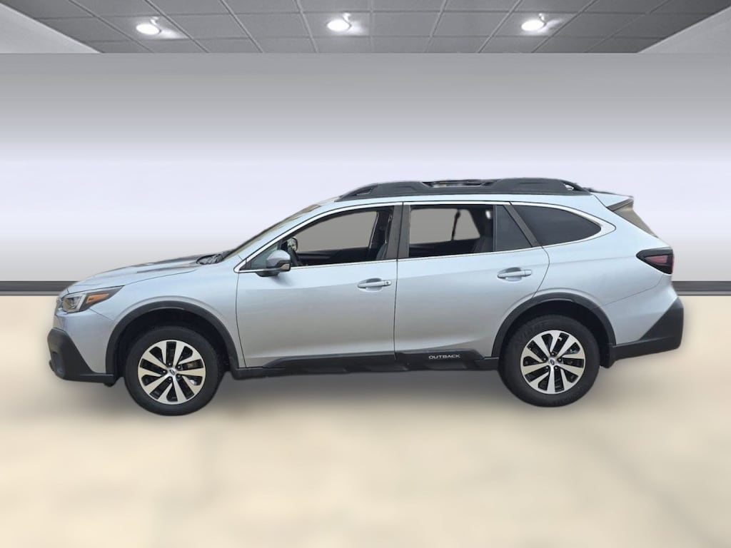 Used 2021 Subaru Outback Premium SUV