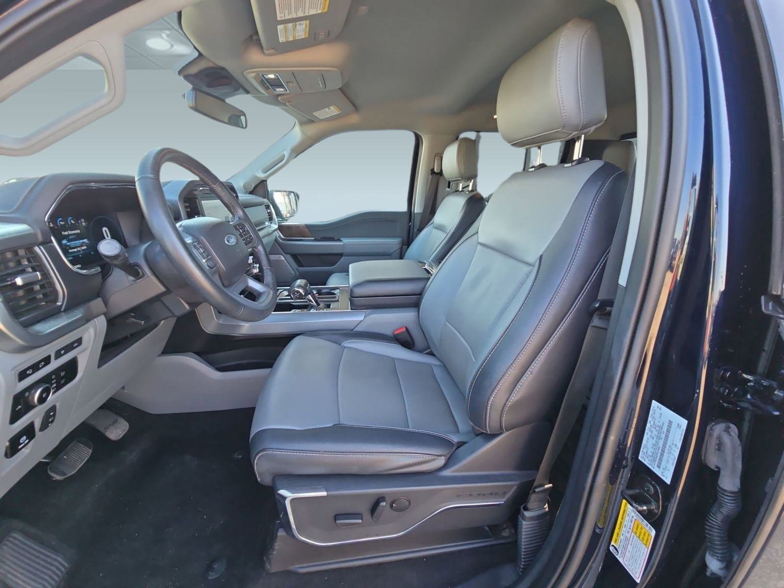 2023 Ford F-150 Lariat photo 3
