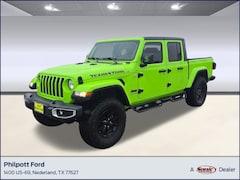 Used 2022 Jeep Gladiator Texas Trail Truck Crew Cab in Nederland, TX