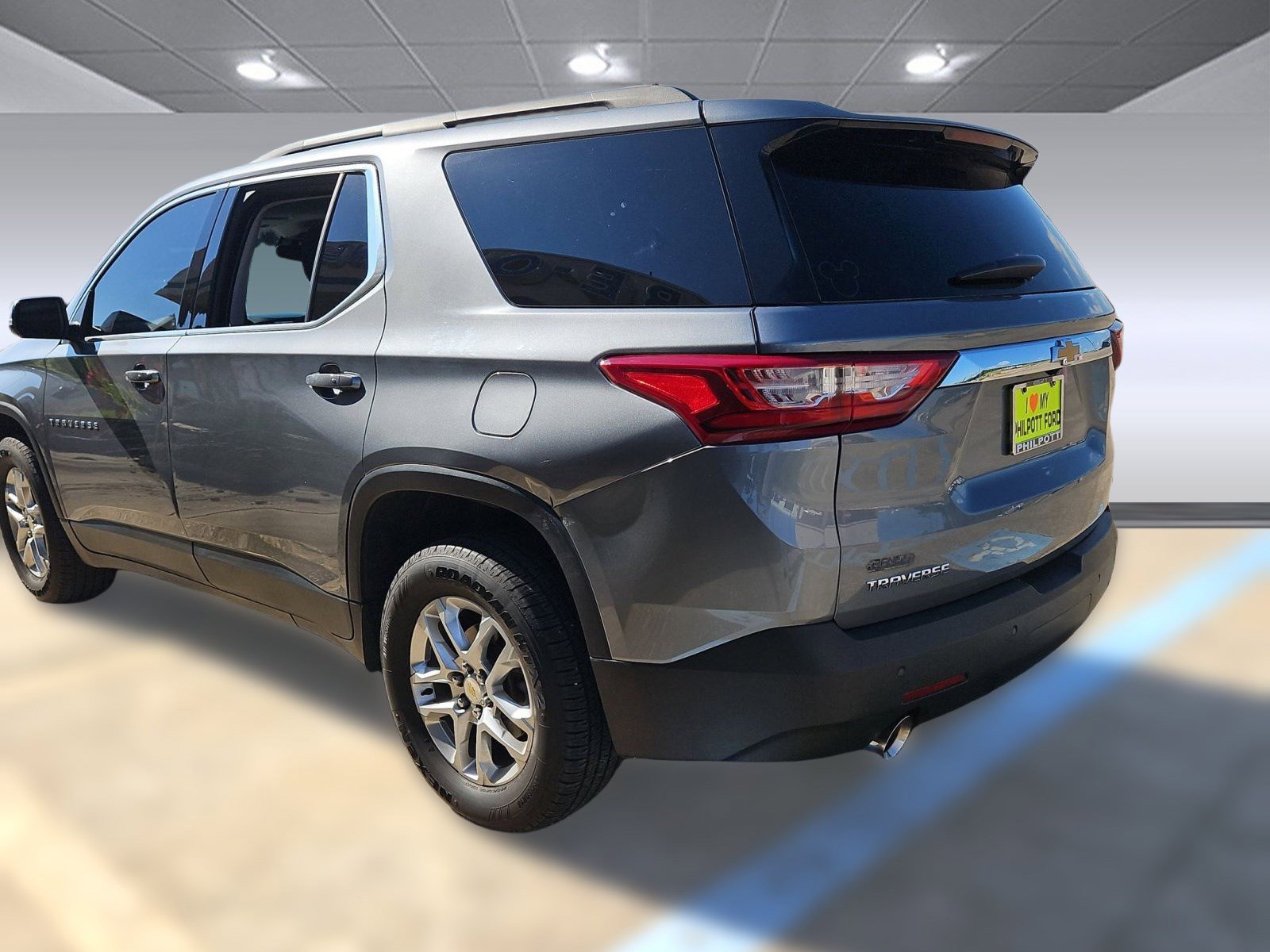 2021 Chevrolet Traverse Cloth photo 3