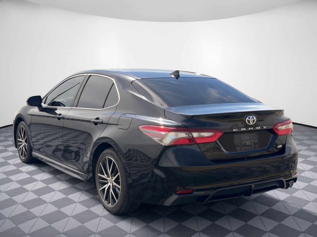 Used 2022 Toyota Camry SE Sedan