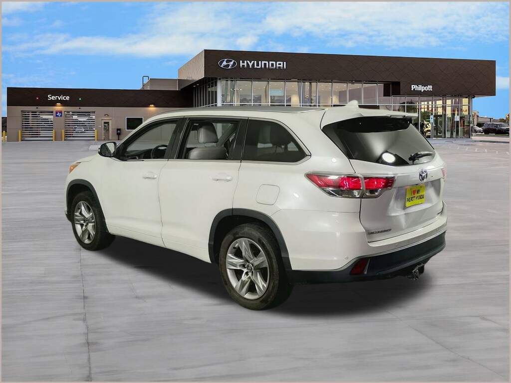 Used 2016 Toyota Highlander Limited V6 SUV