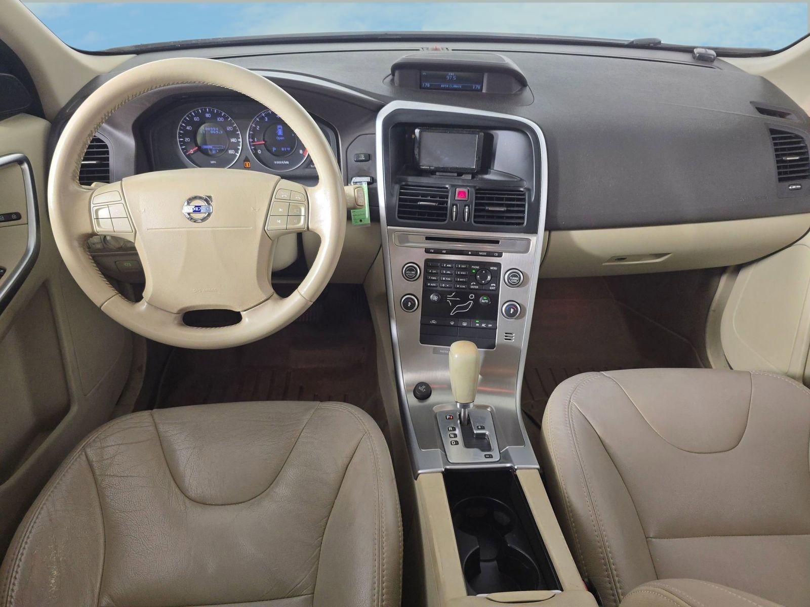 2010 Volvo XC60 3.2 photo 3