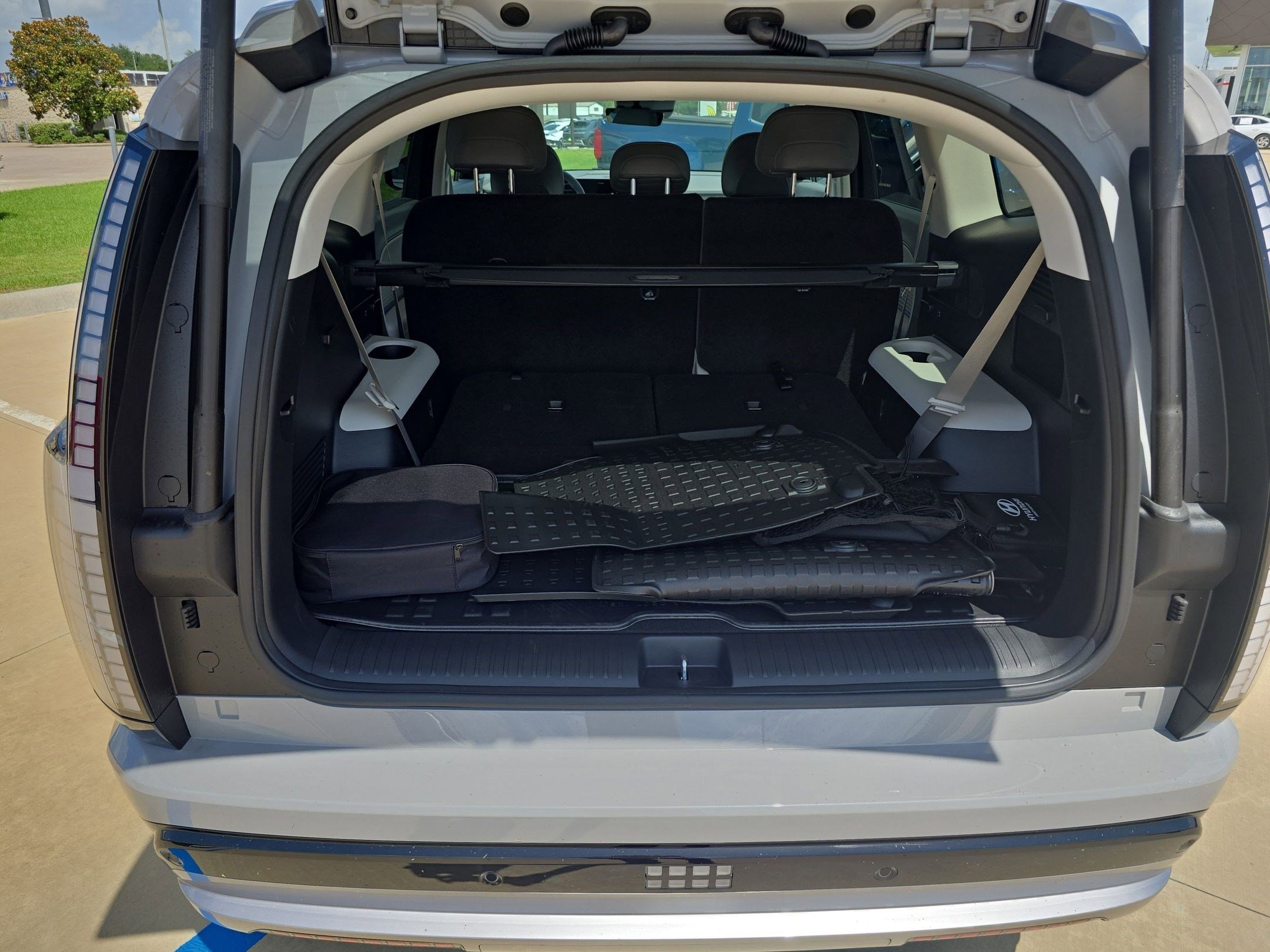 2026 Hyundai IONIQ 9 SEL - Photo 25