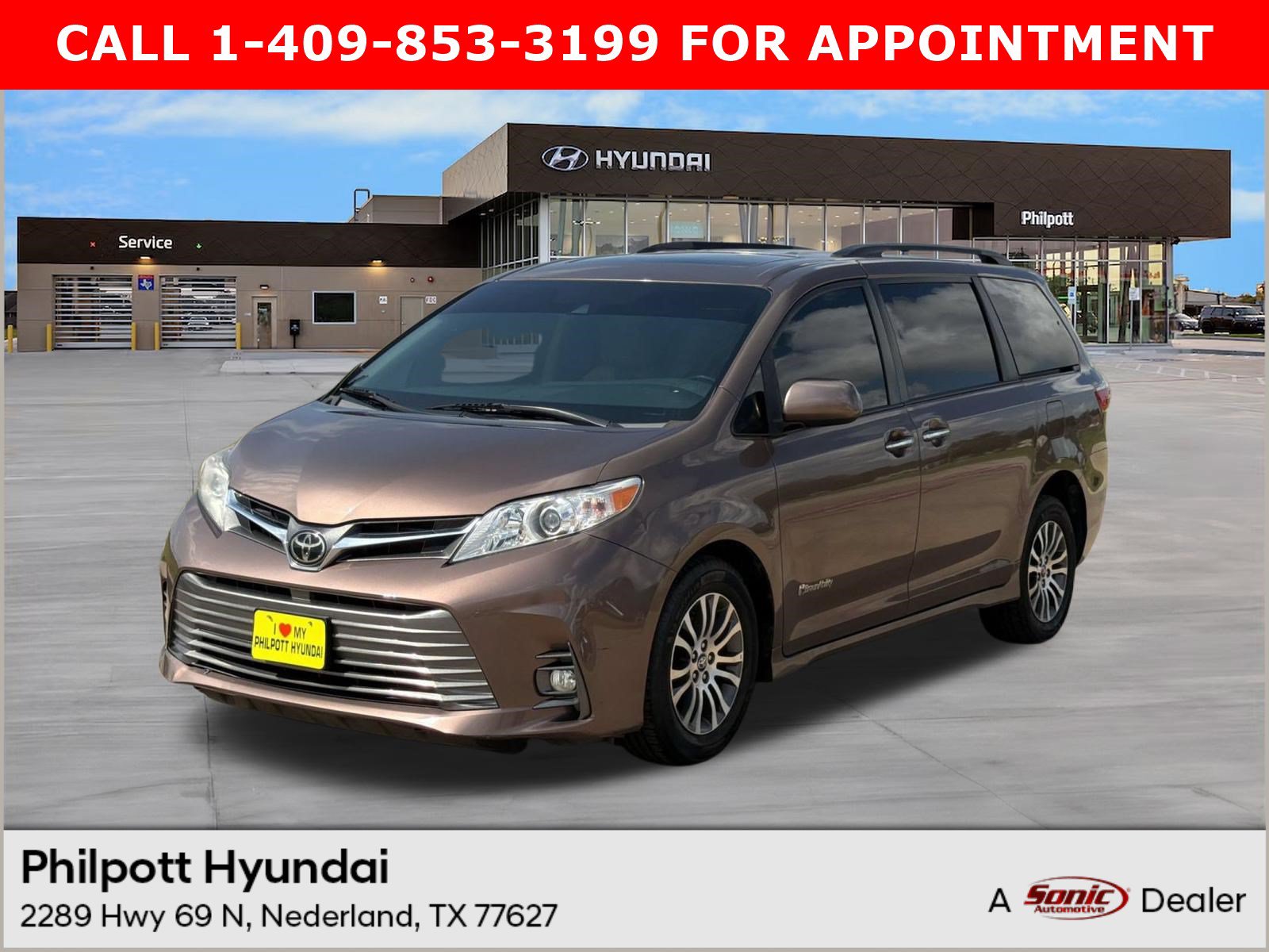 Used 2019 Toyota Sienna XLE 7 Passenger Auto Access Seat