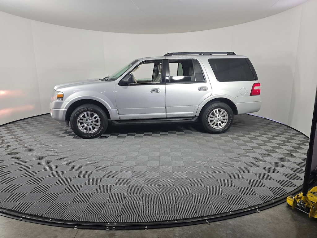 Used 2012 Ford Expedition XLT SUV