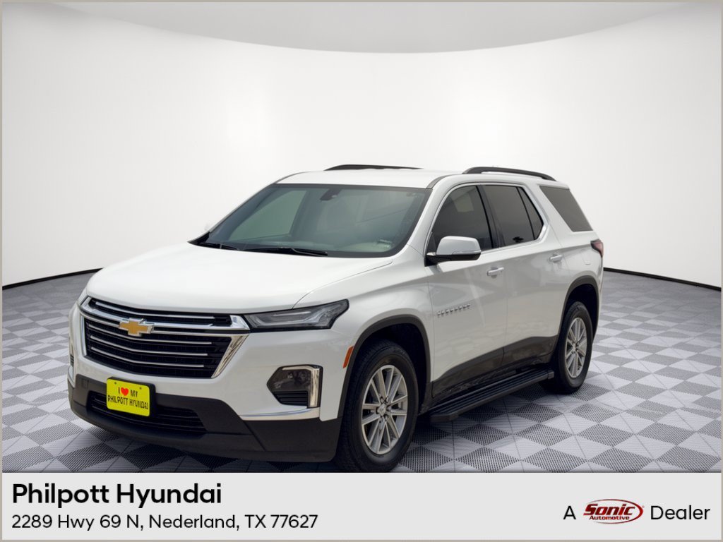 Used 2023 Chevrolet Traverse LT Cloth w/1LT