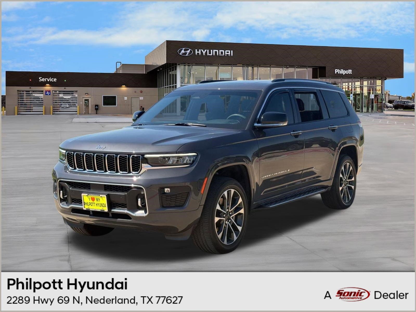 2023 Jeep Grand Cherokee L Overland 4x4's photo