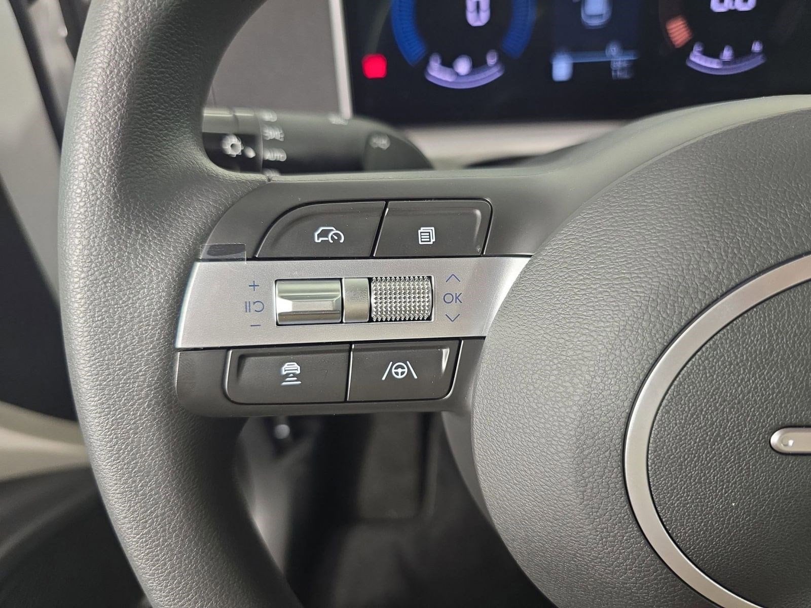 2025 Hyundai Tucson SEL - Photo 14