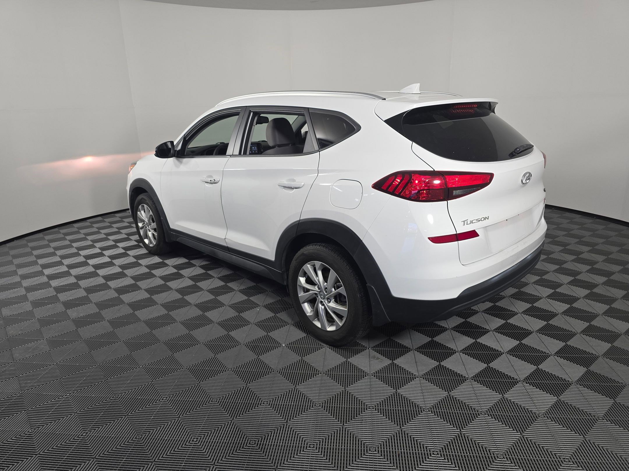 2019 Hyundai Tucson Value photo 3