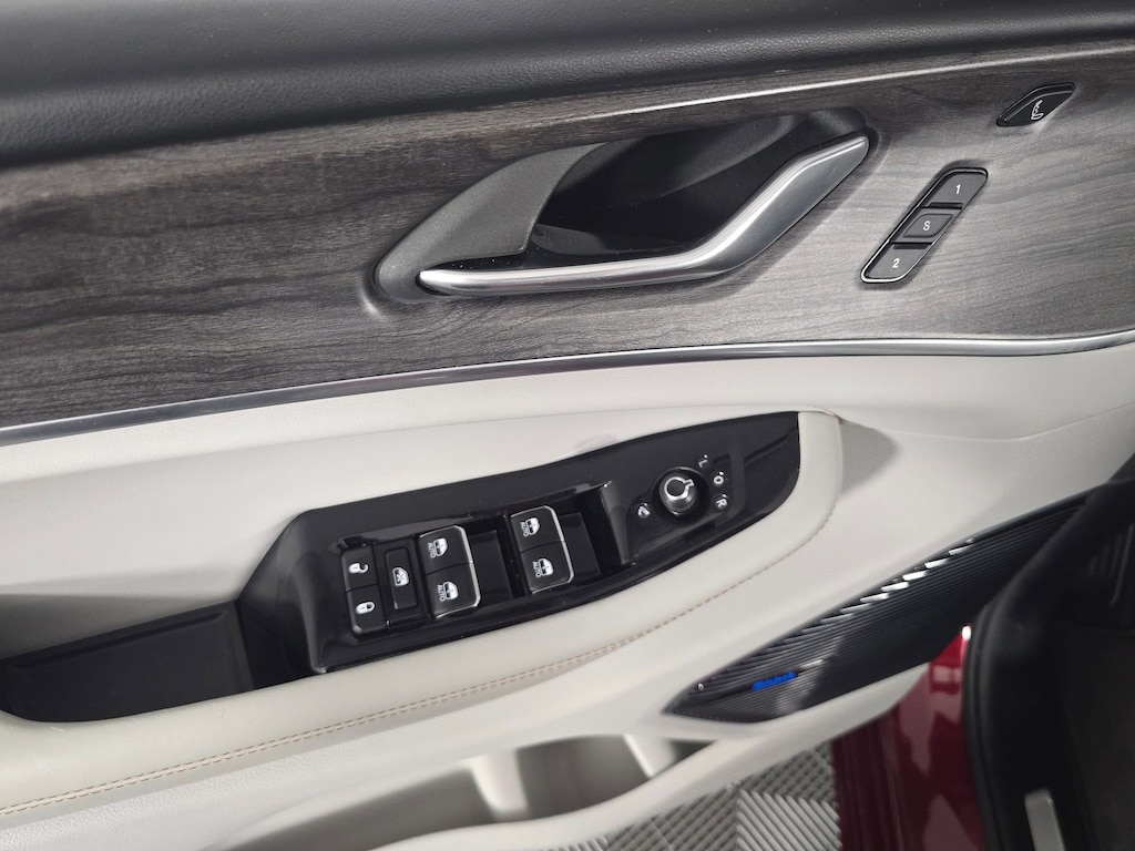 Used 2021 Jeep Grand Cherokee L Overland SUV