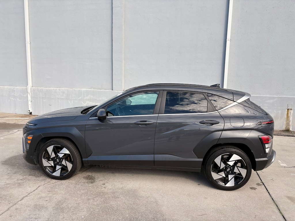 Used 2024 Hyundai Kona Limited SUV