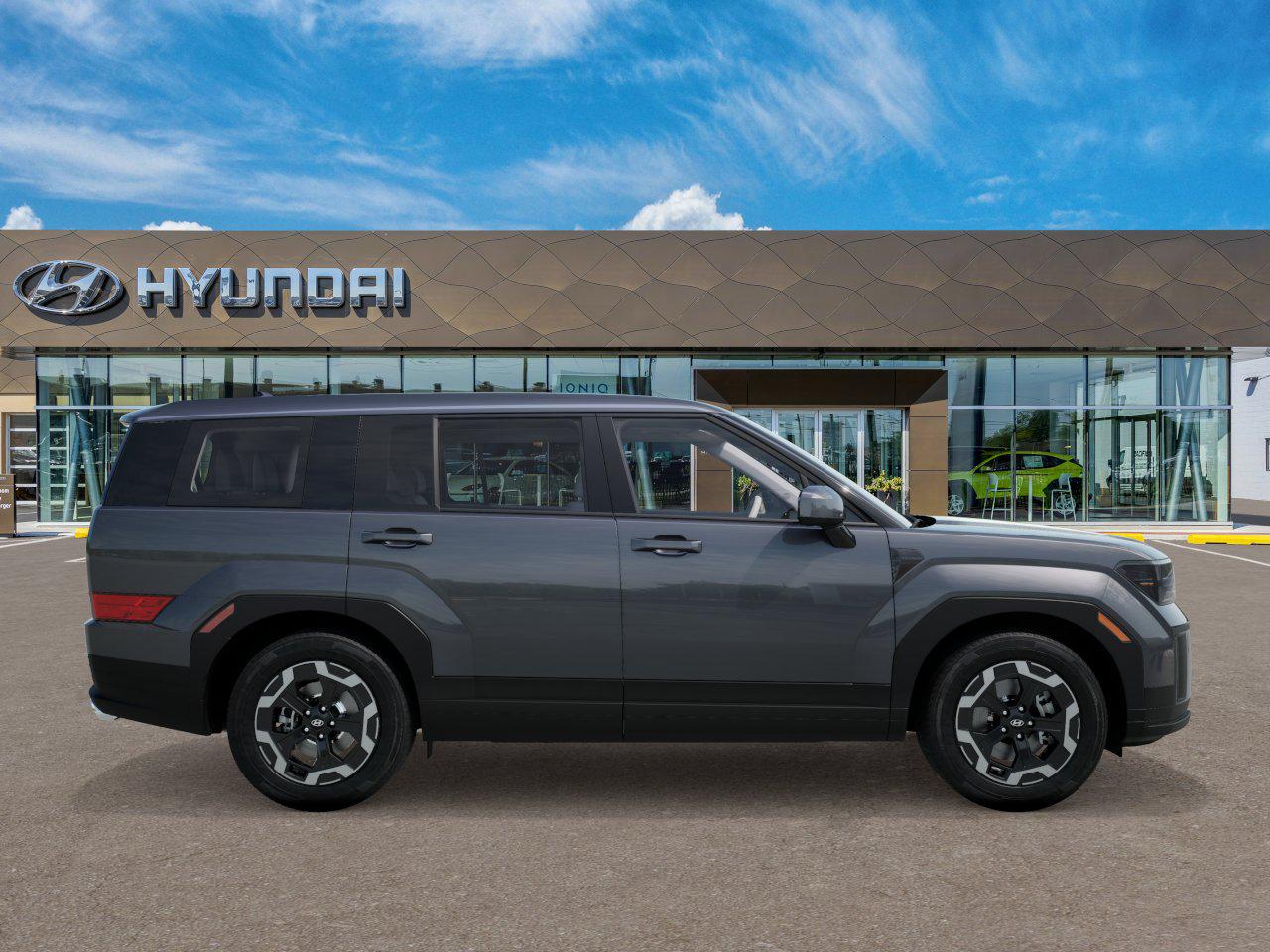 Santa Fe SE FWD SUV