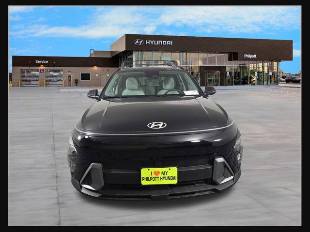 2025 Hyundai Kona SEL photo 2