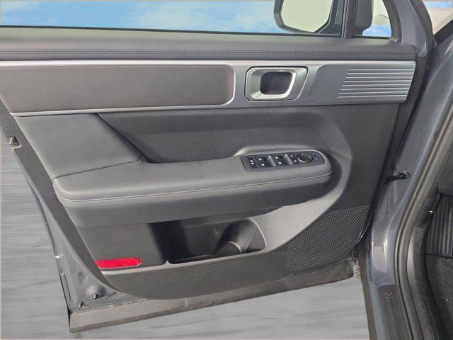 2025 Hyundai Santa Fe SEL - Photo 10