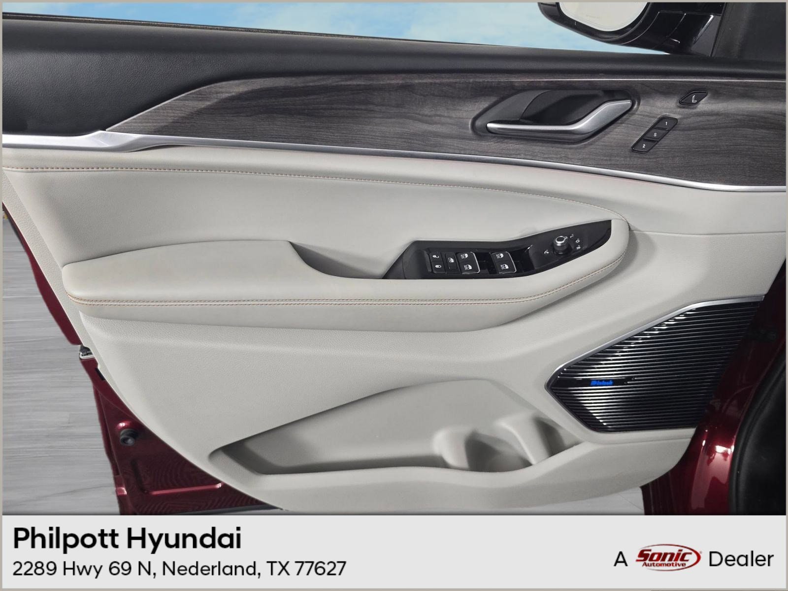 2021 Jeep Grand Cherokee L Overland's photo