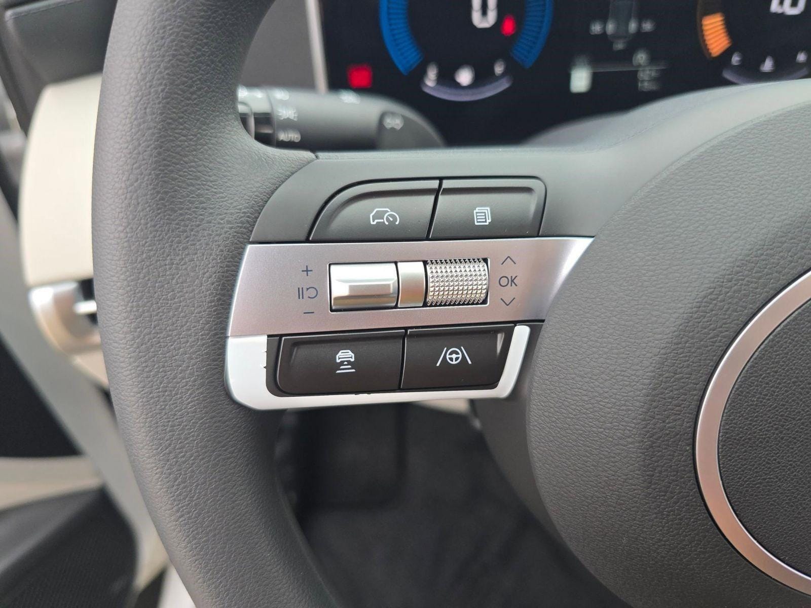 2026 Hyundai Tucson SEL - Photo 14