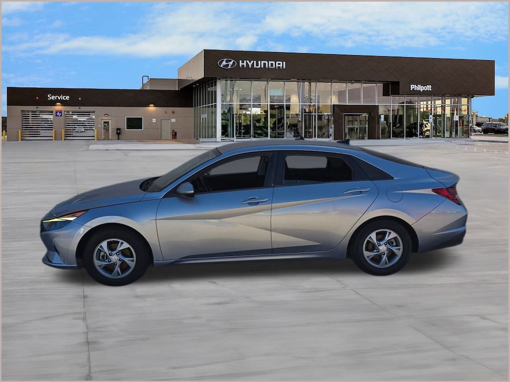 Used 2021 Hyundai Elantra SE Sedan