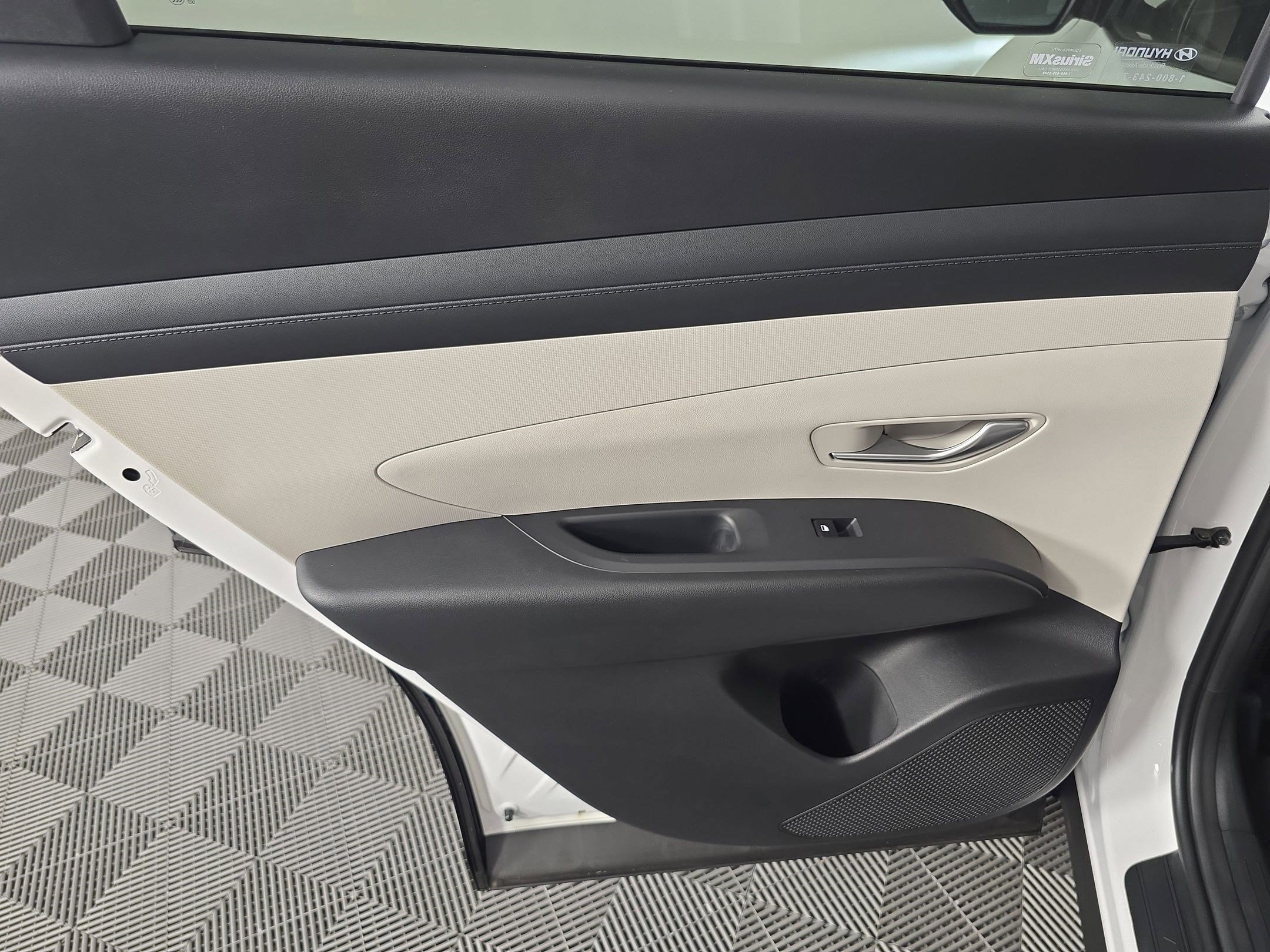 2025 Hyundai Tucson SEL - Photo 22