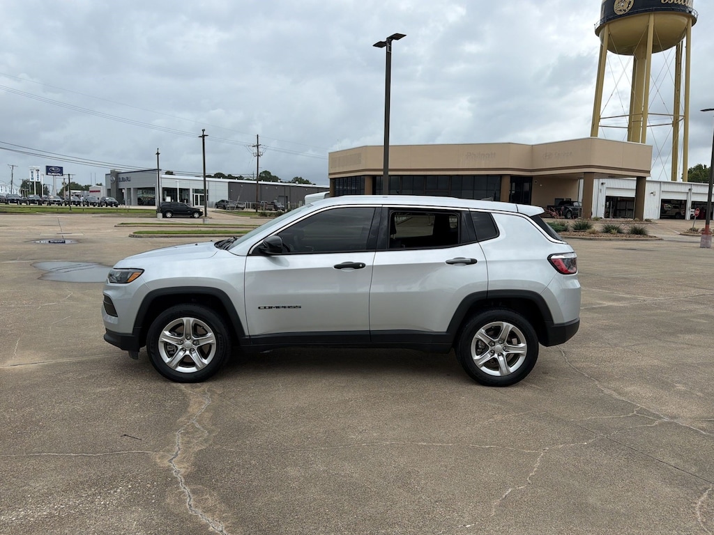 Used 2024 Jeep Compass Sport SUV