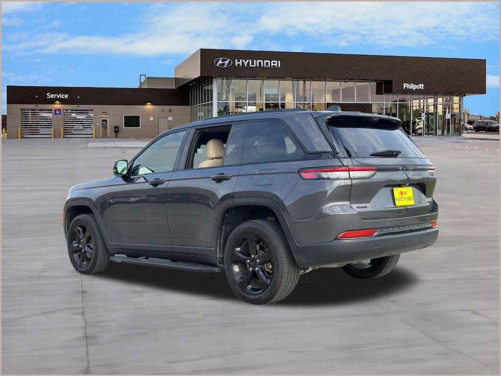 Used 2024 Jeep Grand Cherokee Limited SUV