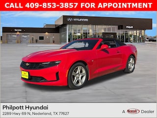 Used 2020 Chevrolet Camaro 1LT Convertible for sale in Nederland TX