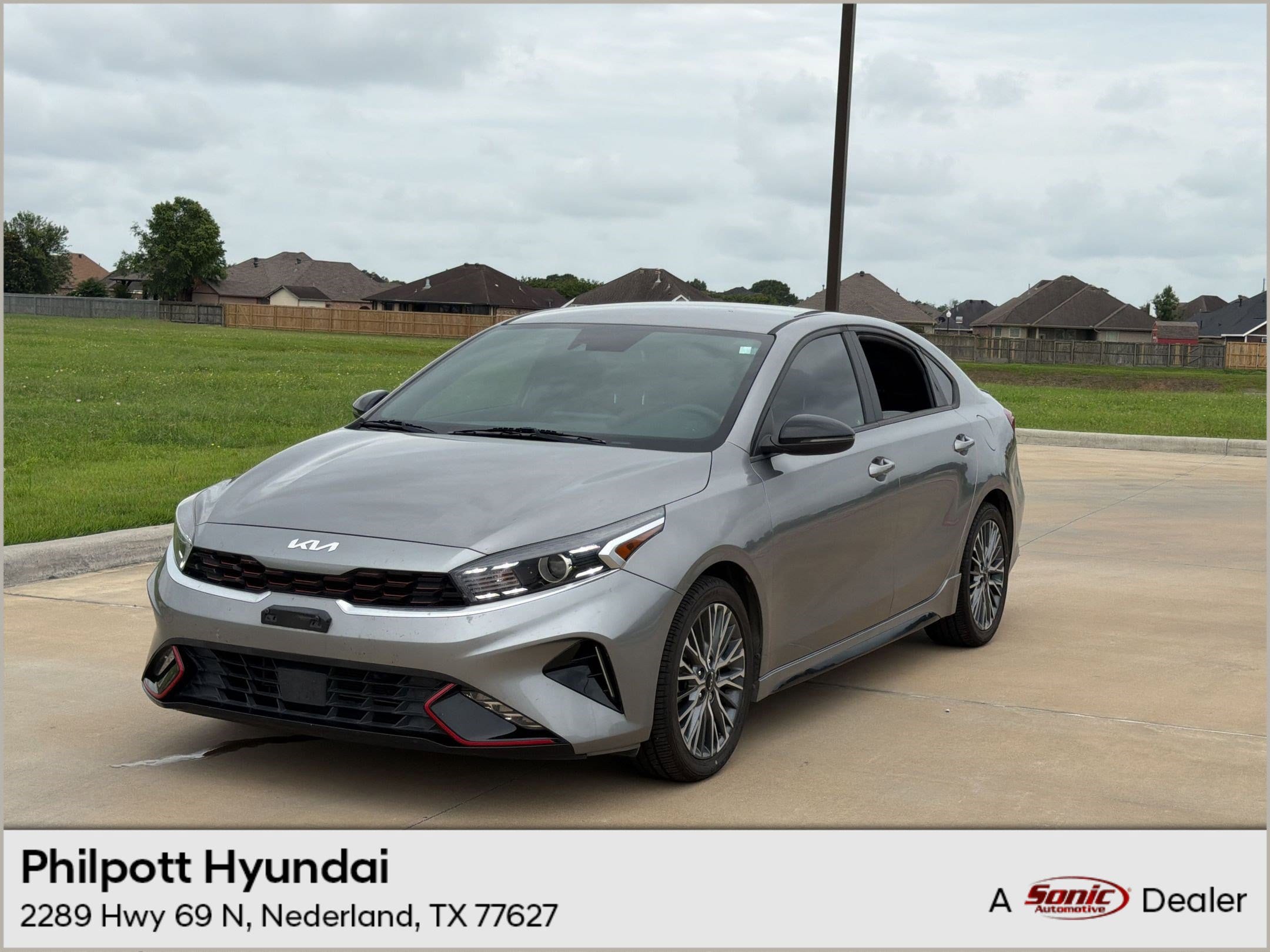 2022 Kia Forte GT-Line AT's photo