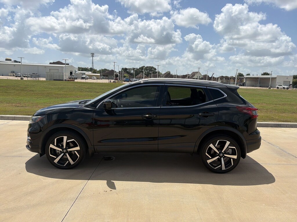 Used 2022 Nissan Rogue Sport SL SUV