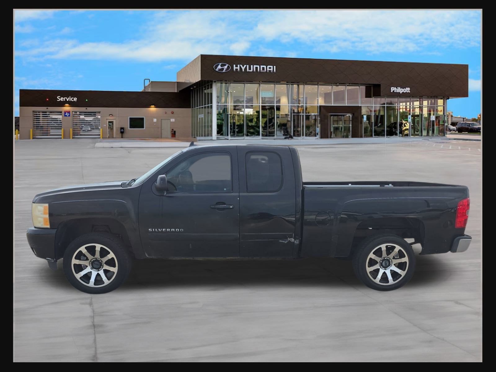 Used 2008 Chevrolet Silverado 1500 Work Truck with VIN 2GCEC19J981185311 for sale in Nederland, TX