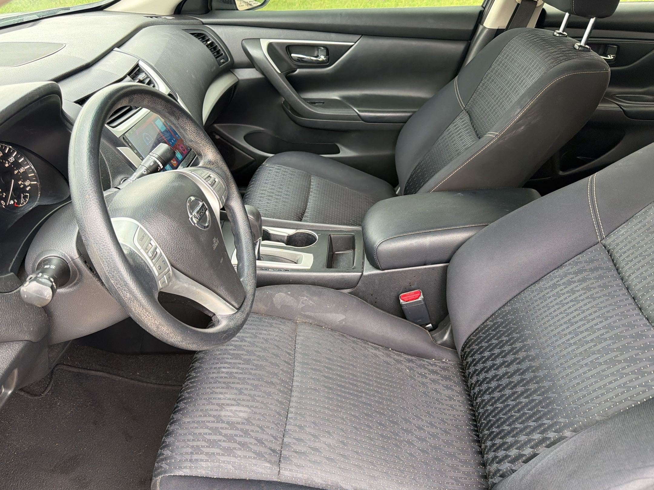 Altima 2.5 S Sedan