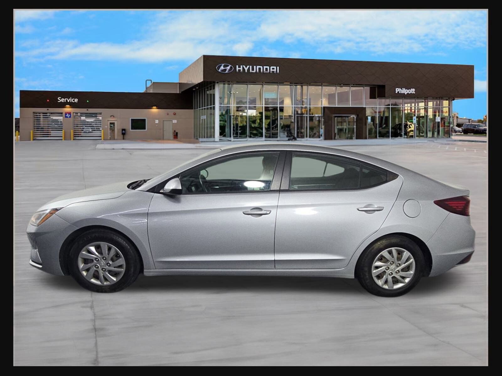 2020 Hyundai Elantra SE photo 2