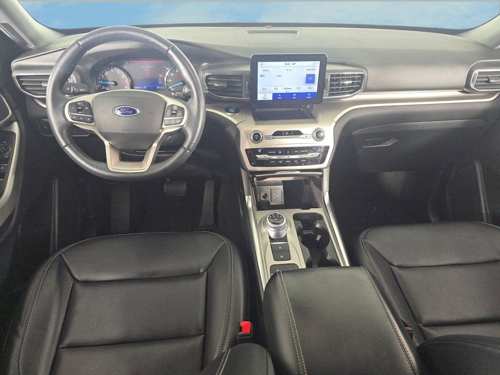 Used 2021 Ford Explorer XLT SUV
