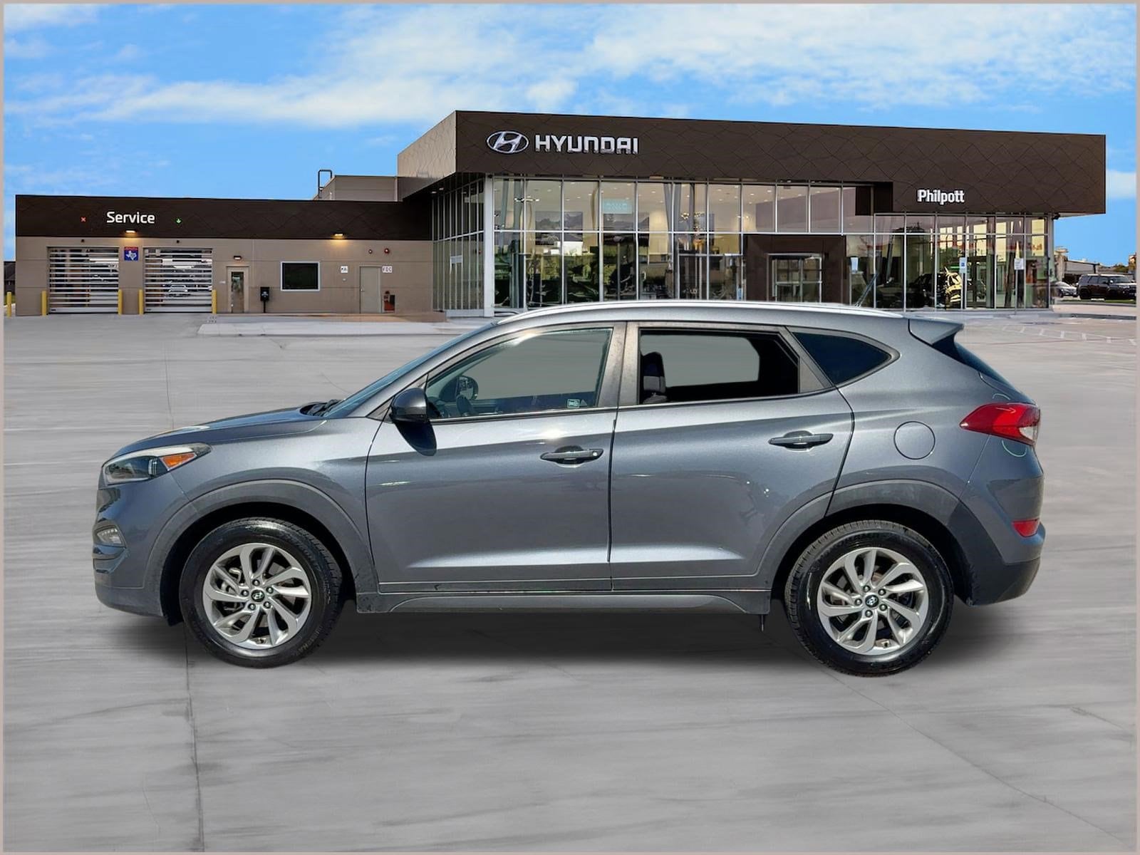Used 2016 Hyundai Tucson SE with VIN KM8J33A45GU158282 for sale in Nederland, TX