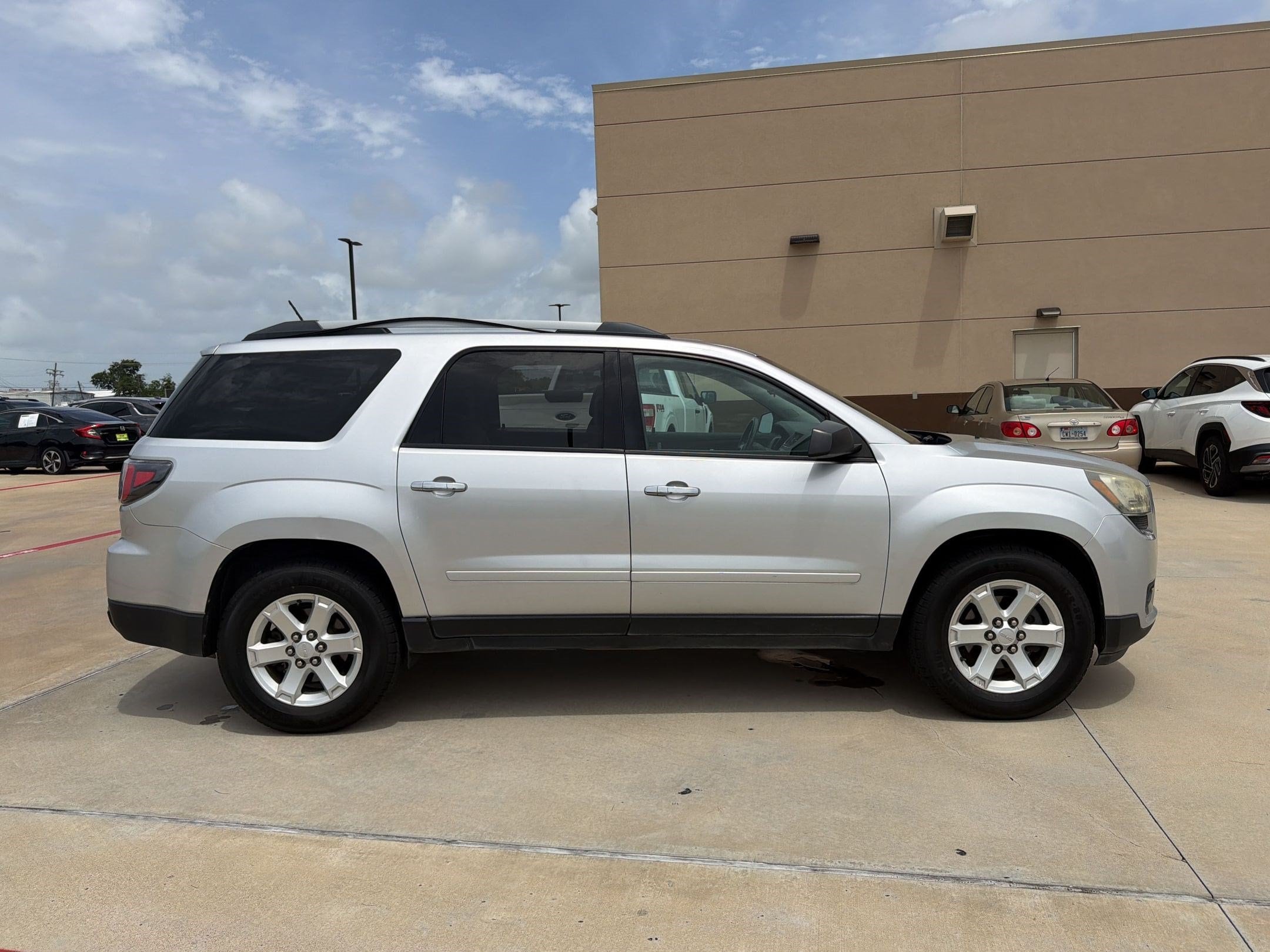 Acadia SLE-1 SUV