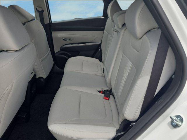2025 Hyundai Tucson SEL - Photo 11