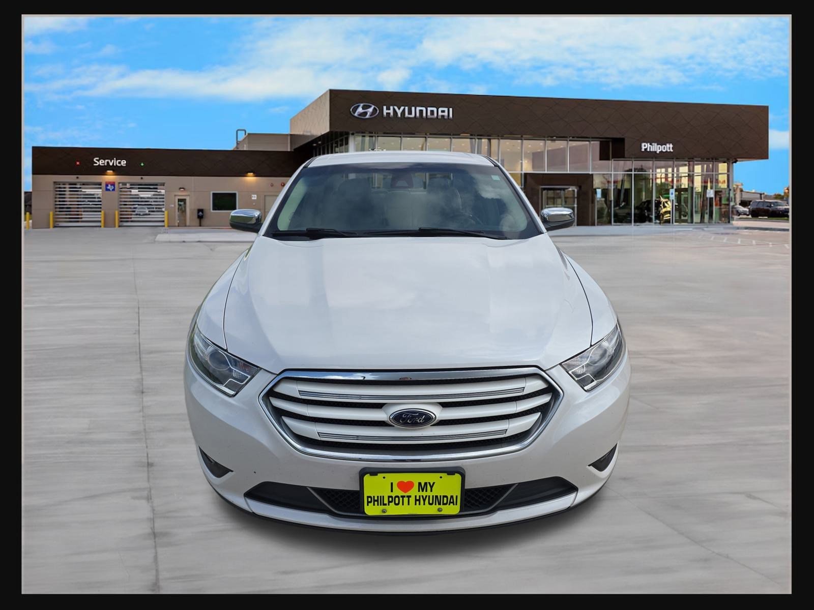 Used 2016 Ford Taurus Limited with VIN 1FAHP2F8XGG136294 for sale in Nederland, TX