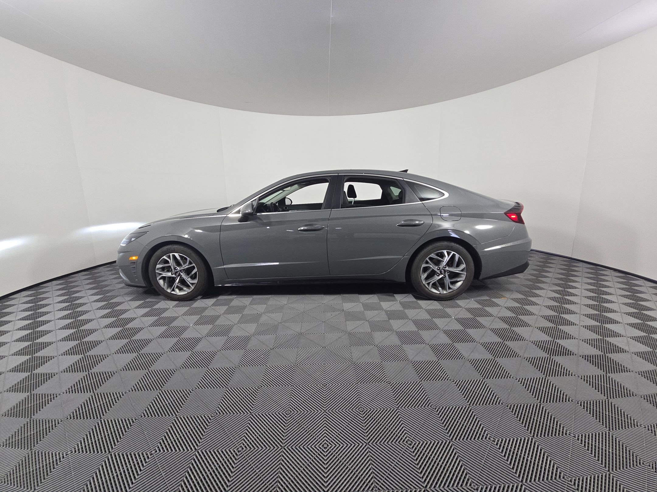 Used 2020 Hyundai Sonata SEL with VIN 5NPEF4JA1LH016248 for sale in Nederland, TX