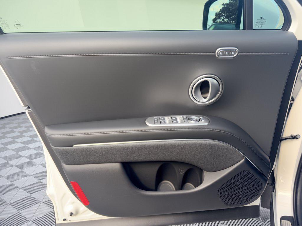 2026 Hyundai Palisade Calligraphy - Photo 14