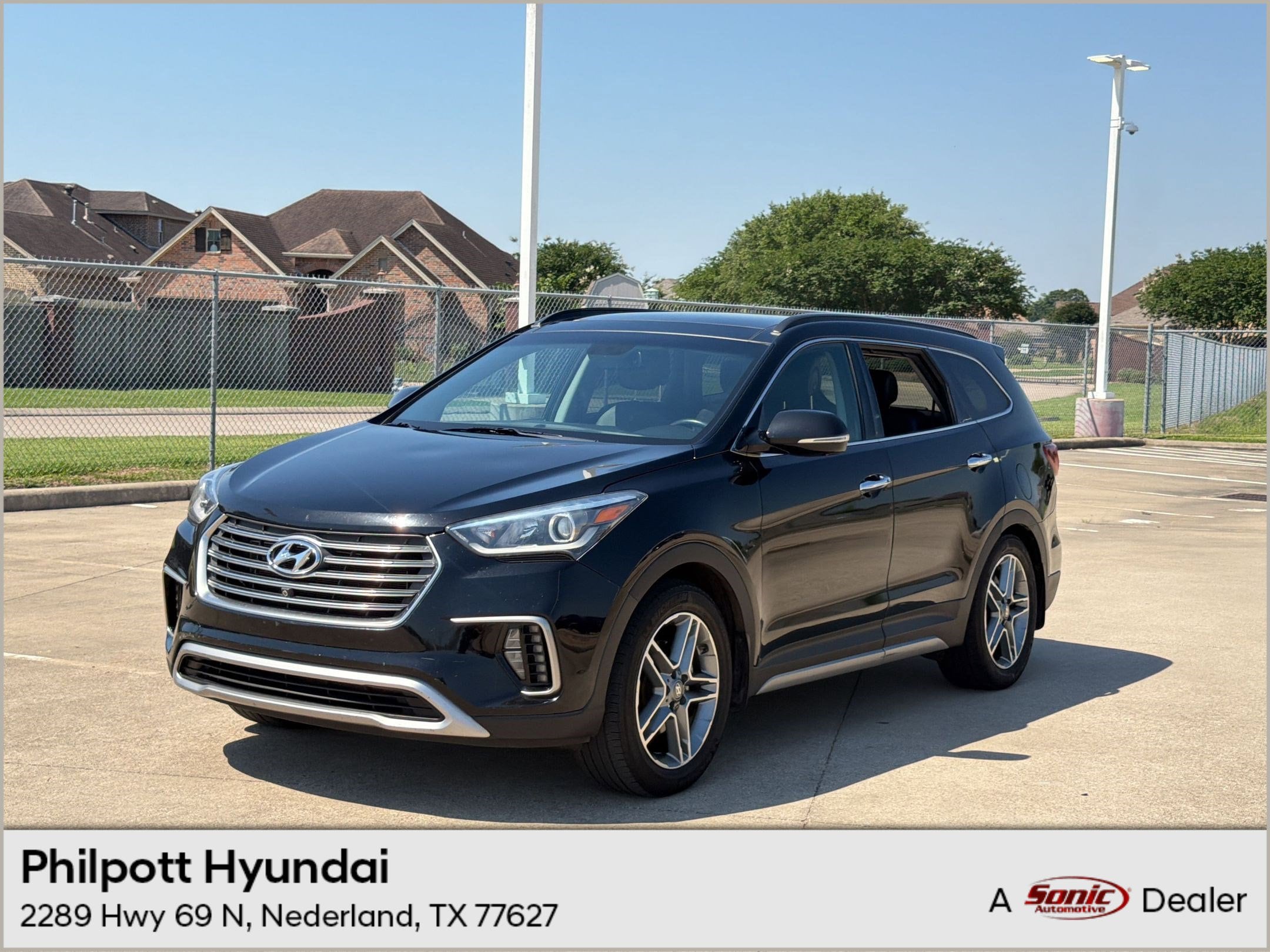 2018 Hyundai Santa Fe Limited Ultimate FWD's photo