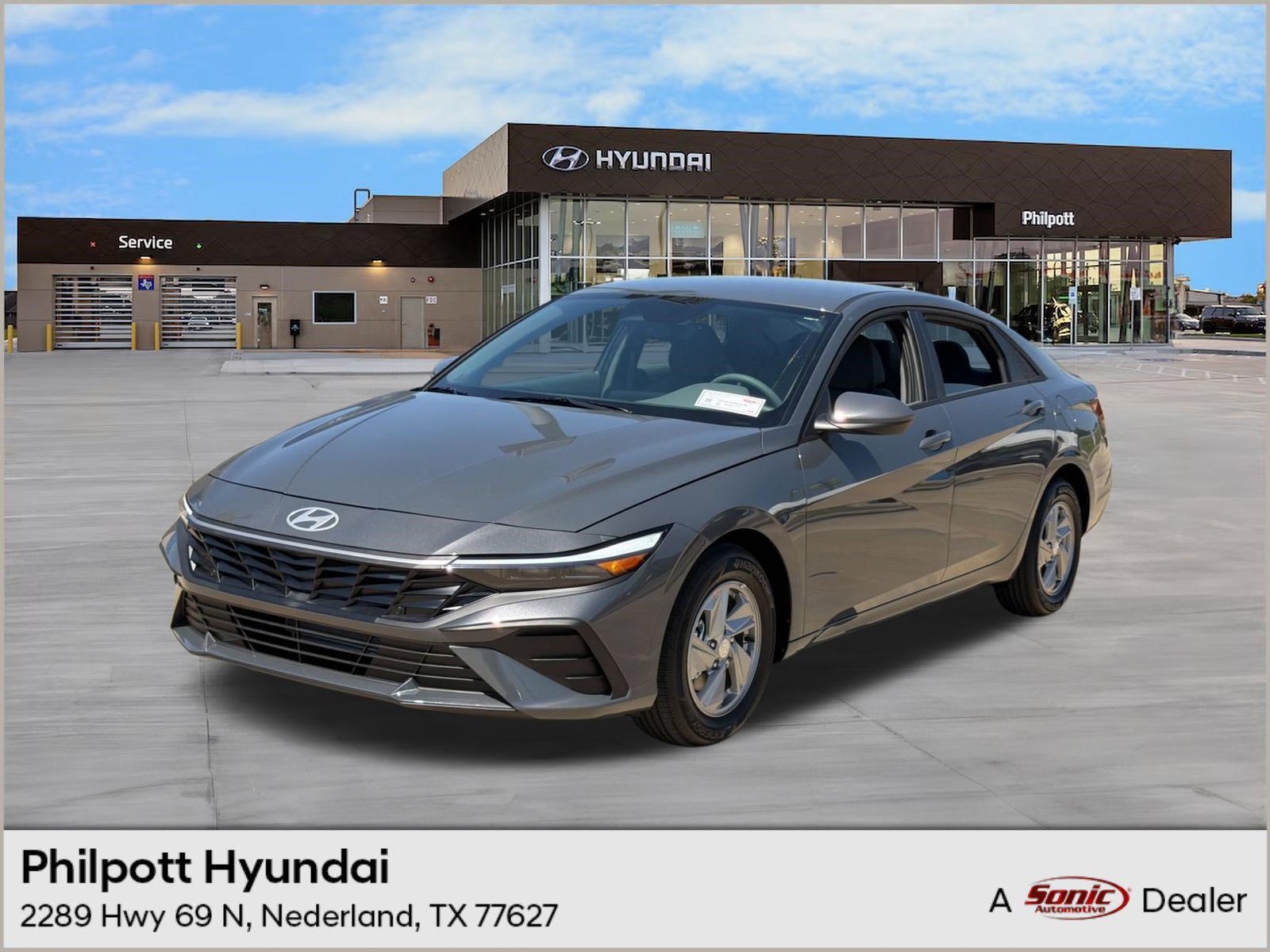 New 2026 Hyundai Elantra SE