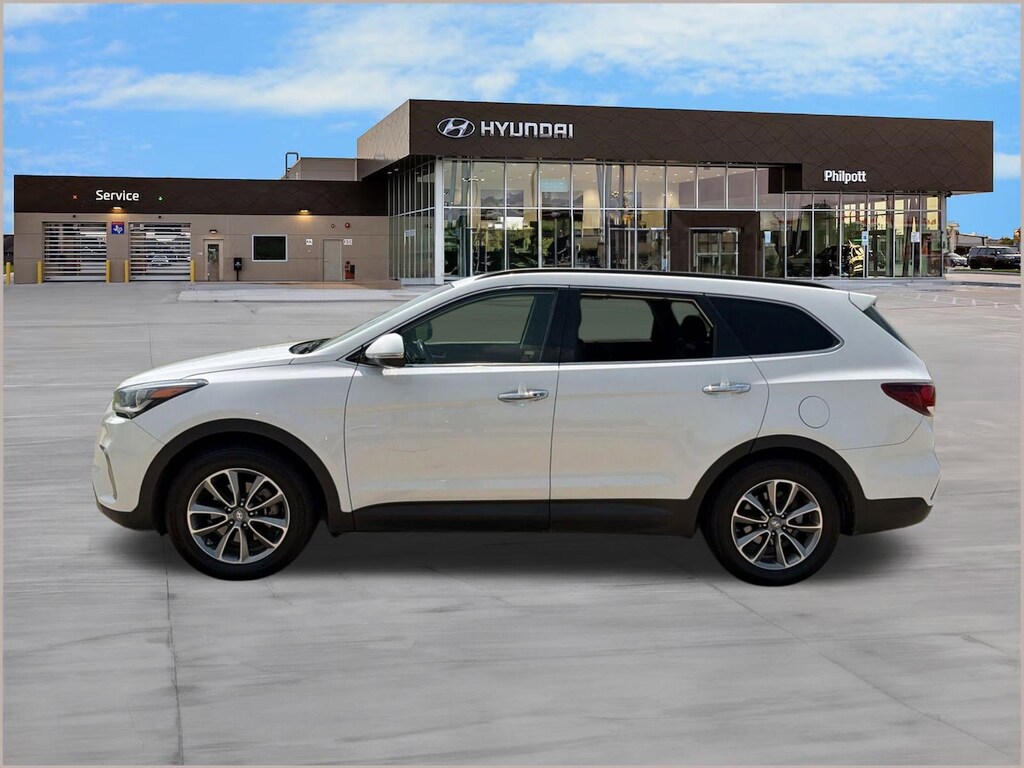 Used 2017 Hyundai Santa Fe SE SUV