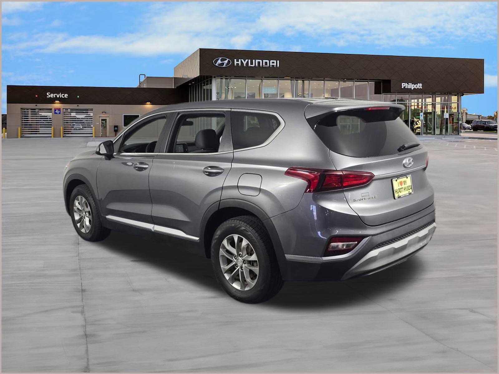 2019 Hyundai Santa Fe SE photo 2