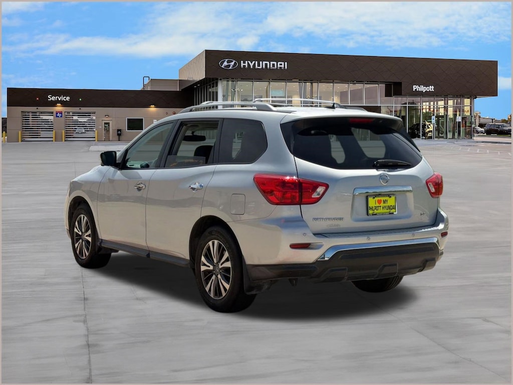 Used 2017 Nissan Pathfinder SL SUV