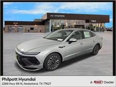 2025 Hyundai Sonata Hybrid Limited Sedan