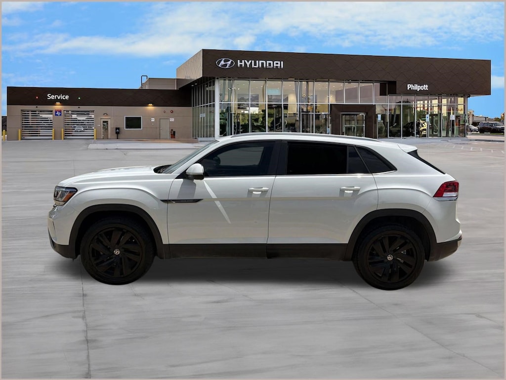 Used 2023 Volkswagen Atlas Cross Sport 3.6L V6 SE w/Technology SUV