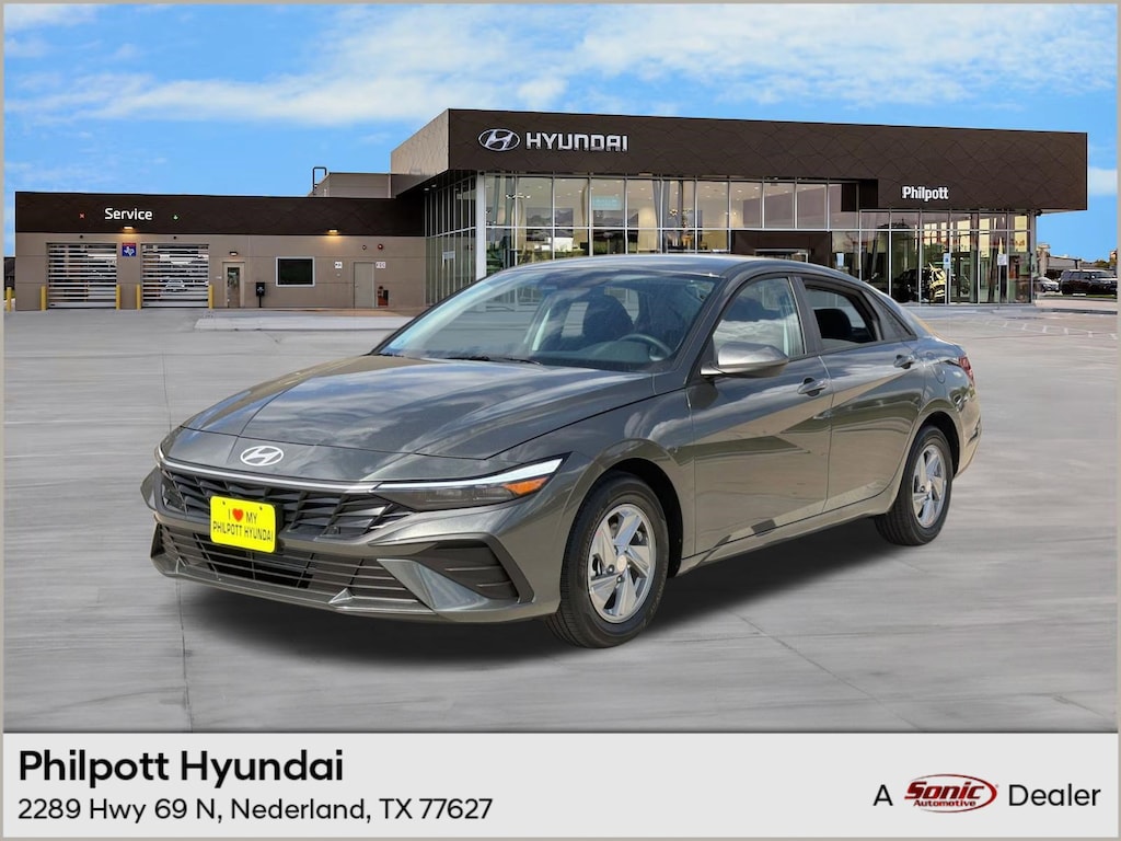 New 2026 Hyundai Elantra SE Sedan