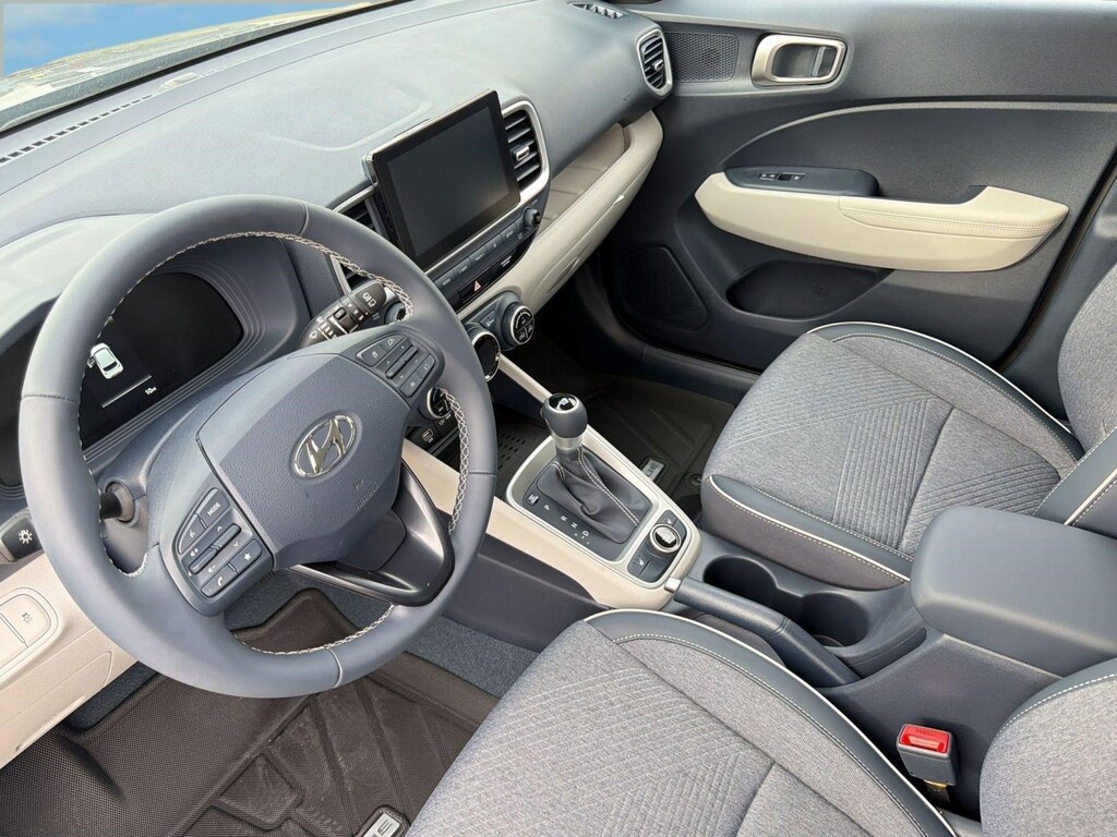 New 2026 Hyundai Venue SEL w/Two-Tone Roof SUV