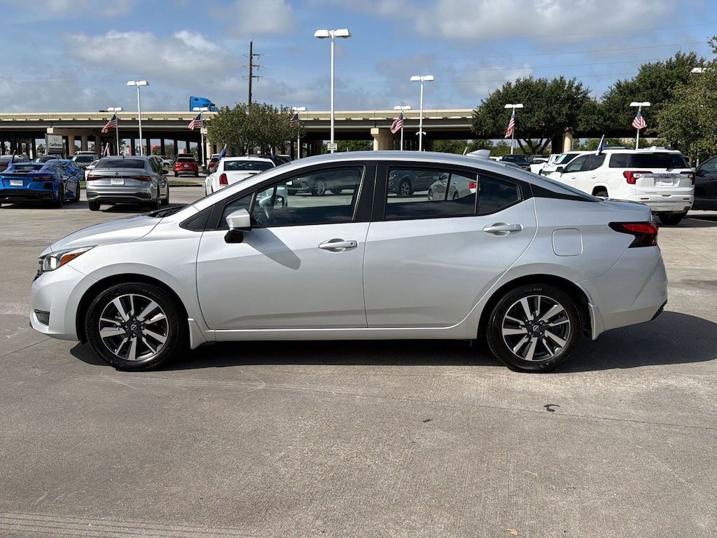 Used 2024 Nissan Versa 1.6 SV Sedan